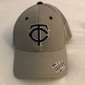 Minnesota Twins Gray Baseball Hat